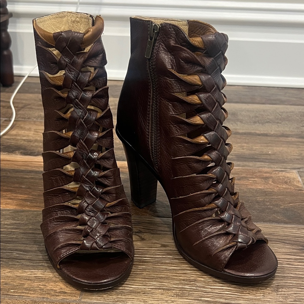 Frye Sora Peep-Toe Leather Ankle Boots - Brown